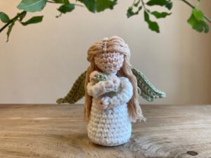 Geboorte-engeltje, gehaakt