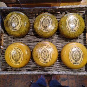 Kaas met honingklaver groot