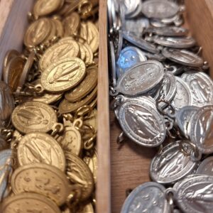 Medaille Maria goud/zilverkleurig