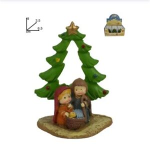 Heilige Familie met kerstboom - 8 cm gekleurd